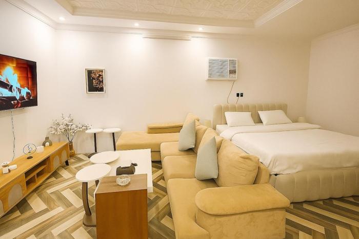 Studio with side sitting and self check-in