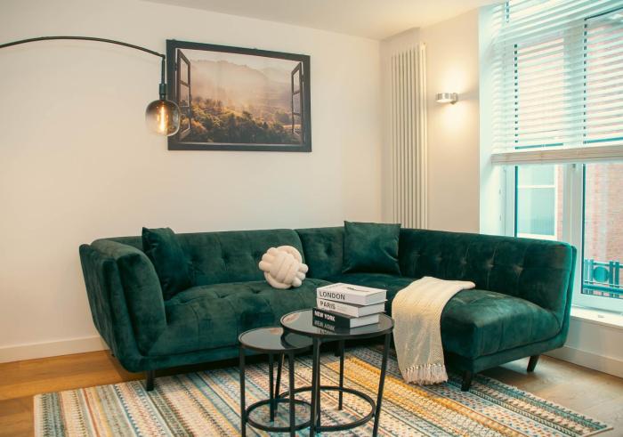 City Centre 1BR Business and Tourist 1kingsize bed and 1 single bed