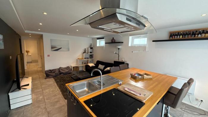 Appartement 5 personne avec accès piscine jacuzzi disponibilité saisonnière NEW PROPERTY MANAGEMENT !