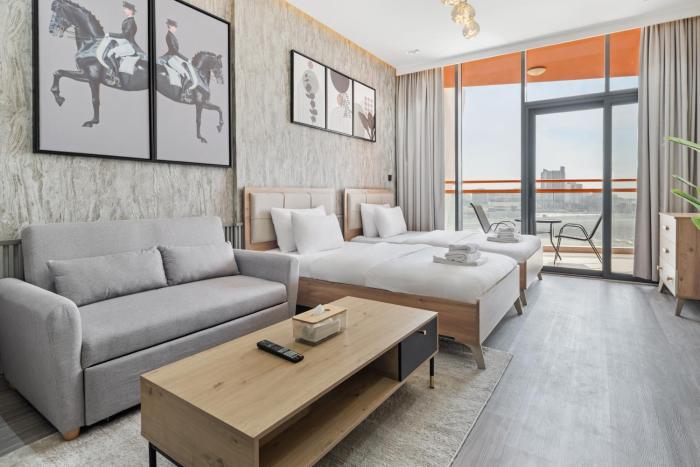 Luxury Silicon Oasis Studio Near Mall & Airport