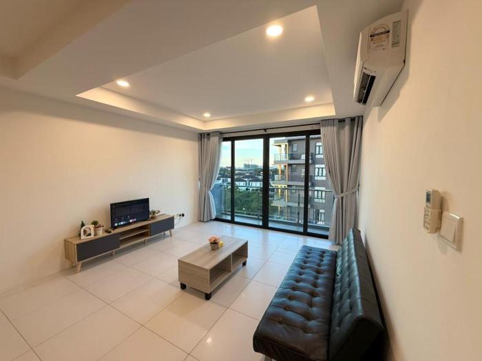 2-5 Pax, Free Parking & Free Wi-fi, Merriton Kuching