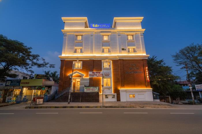FabHotel Shakthi Suites - Nr Jayadeva Hospital