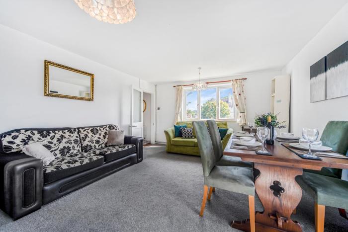 Private Room by Headington Hill Park, Shared House