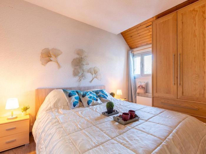 Appartement 5 pers à Saint-Lary avec WiFi - FR-1-296-460