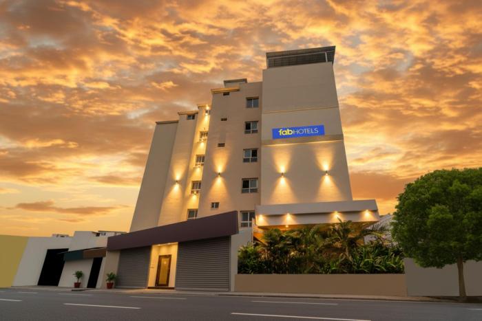 FabHotel Arastu Plaza - Nr Nampally Railway Station