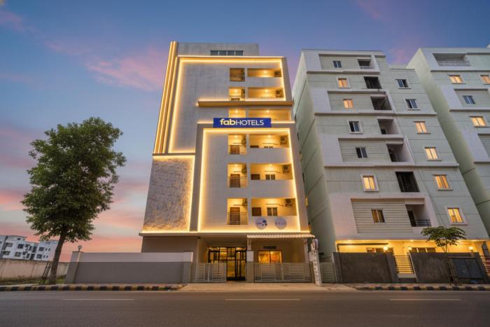 FabHotel Prime Cozy - Nr Yashoda Hospital, Hitech City