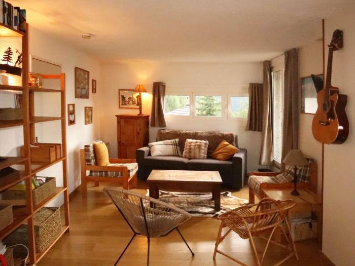 Appartement rénové pour 8 pers, skis aux pieds - FR-1-322-191