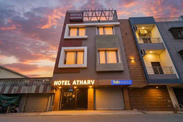 FabHotel Atharv - Airport
