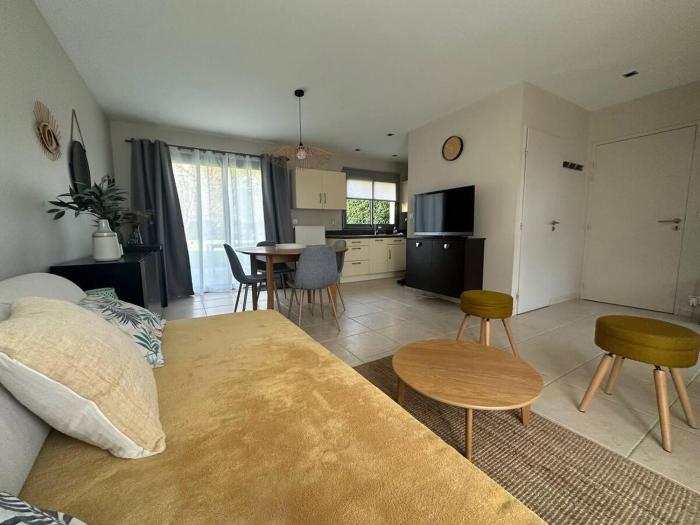 Les Alois 10 min to Disneyland