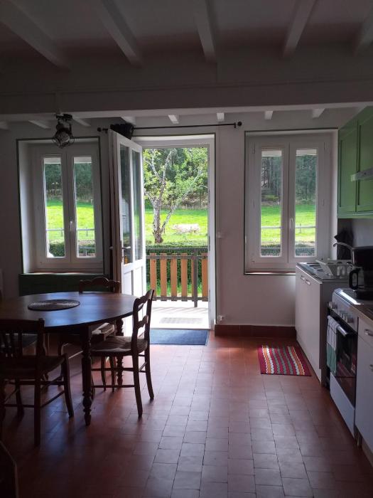 Charmant gîte à 3km du Lac de Pannecière