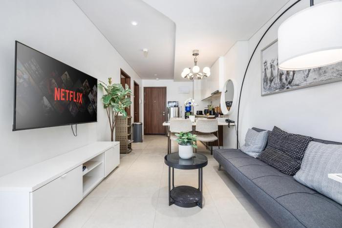 Dominiks silent and quite Classic 1 Bedroom 47 sqm Tambuli Pool Balcony Beach Mactan up to 6 People