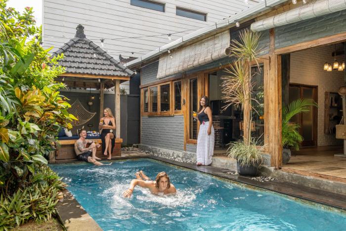 NEW! 3BR Villa Pererenan, 5 min from Canggu Fun