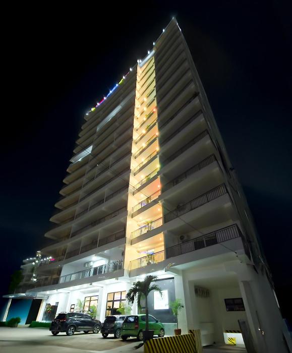 Kandi Heaven in White Tower