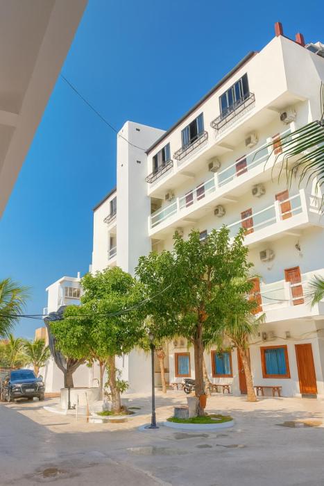 Sân Vườn Hotel Khánh Hòa