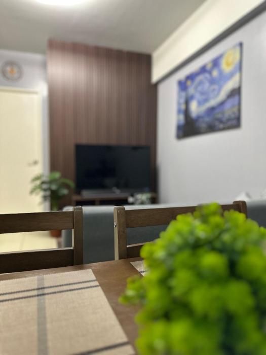 Ezras Place Modern Condo with City views