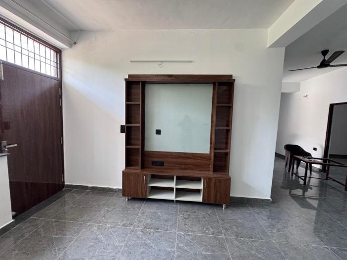2BHK Semifurnished House