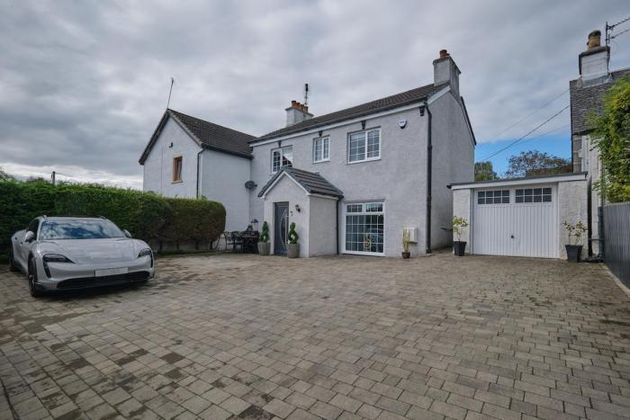 Village Stay in The Heart of Torrance