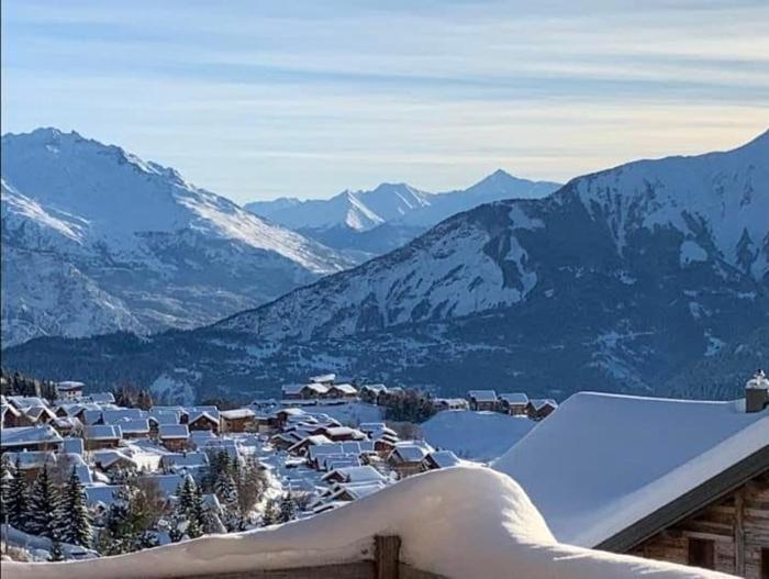 LODYSSEE La Tousssuire, skis au pied, Appt 8 personnes