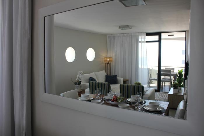 Luxurious 3-bedroom Bloubergstrand Cape Town beachfront apartment with stunning sea and beach view