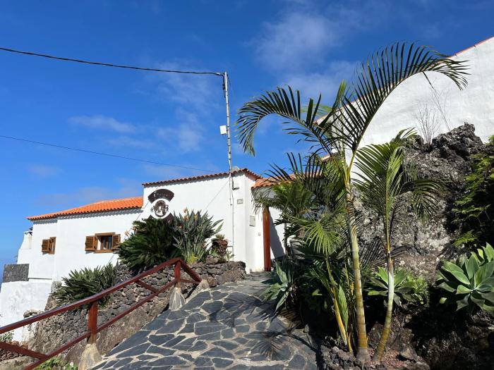 Finca La Hoya 1-Tradition trifft Moderne- Meerblick, Pool & Wintergarten-2 Personen
