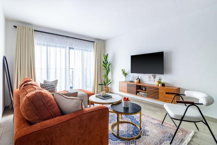 Lux apartment with Pool, and Family Comfort