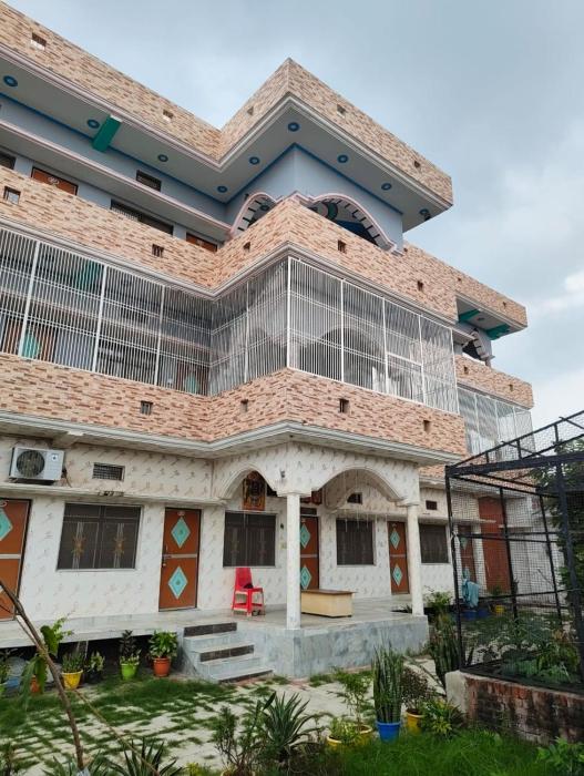 Shri Sita Vallabh Pad Chhaya