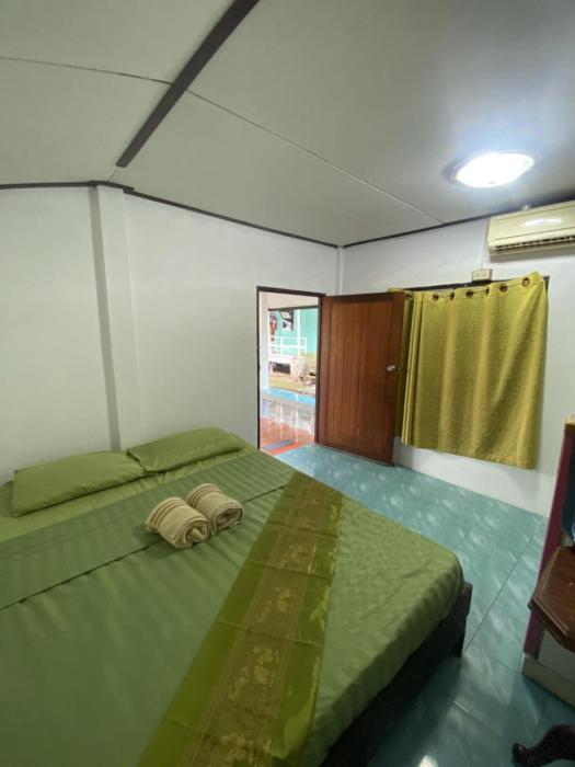 Pineapple Resort Sam roi yot