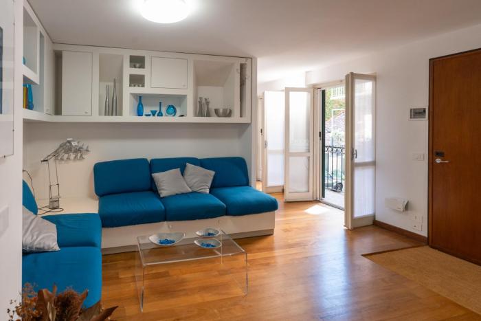 Corte sul Po – Appartamento con 2 camere | Centro Torino | Balcone romantico
