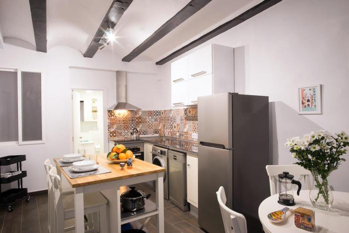 Window to Central Market