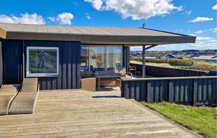 Gorgeous Home In Løkken With Sauna