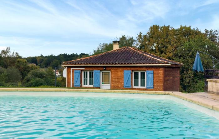 Stunning Home In Eyraud-Crempse-Maurens