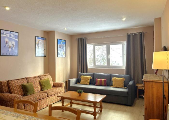 Refugio Alpino en la Plaza de Pradollano