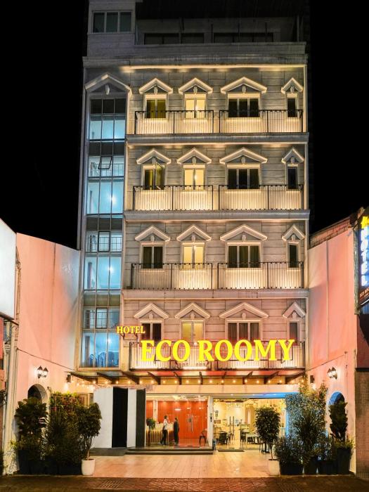 Eco Roomy Hotel