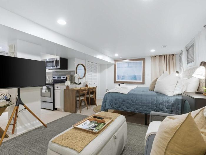 Petworth Gem - Modern Studio Near METRO rail