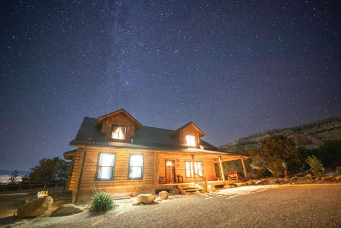Pinyon Ridge Ranch Near Zion NP Hot Tub Pets OK