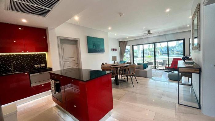 Luxury 2-Bedroom Condo near Bang Tao Beach