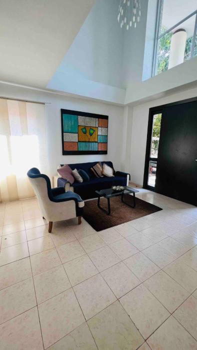 Casa a 2 minutos de la playa en playa mendoza