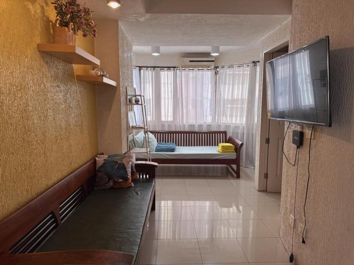 2Br seaview in Malate Marbella Tower 2