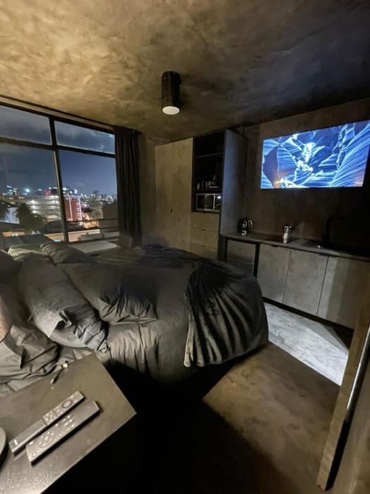 Trendy City Studio 72 on Kloof - Airscape