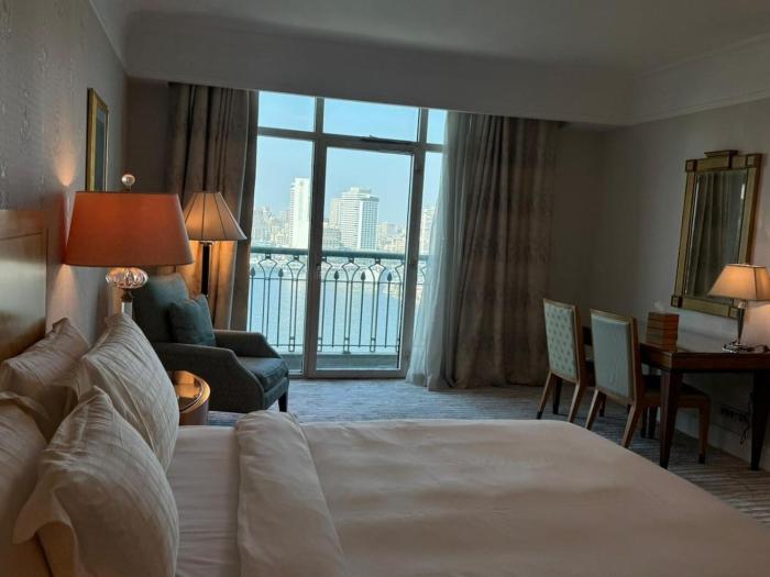 Premium Serviced Apartment at 4 Seasons Hotel Unit 15-30