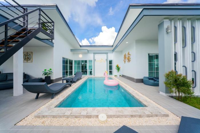 Lark Pool Villa Aonang Krabi