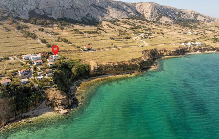 1 Bedroom Awesome Apartment In Pag