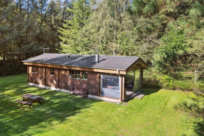 Cozy Summer House Near Herning