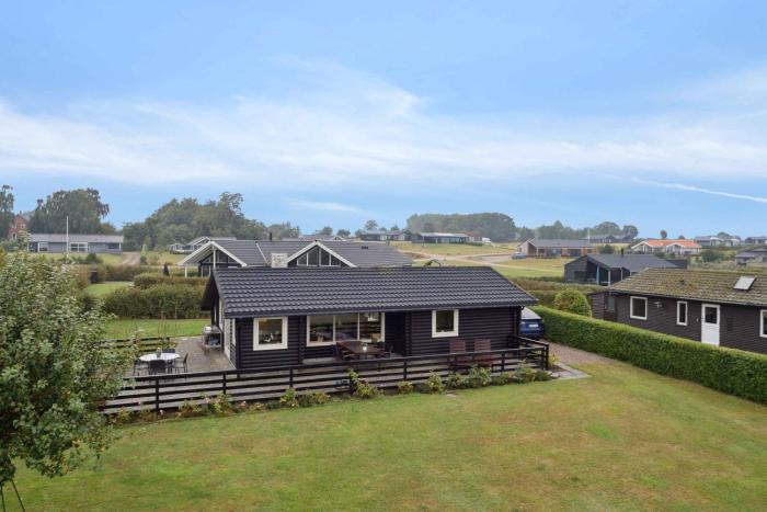 Holiday Home In Horne With Sea View