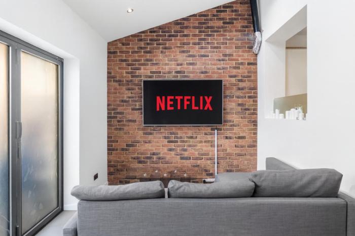 Maison Hammoud, Luxury Rooms in Wembley