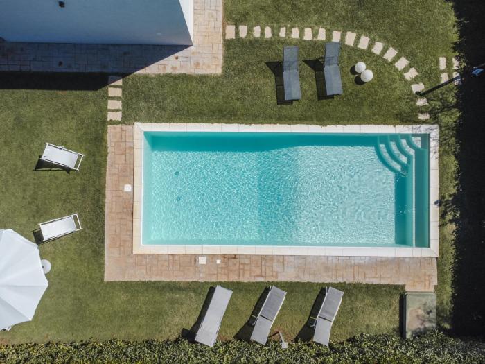 Villa Eufriama - Pool, Garden and Sports Area