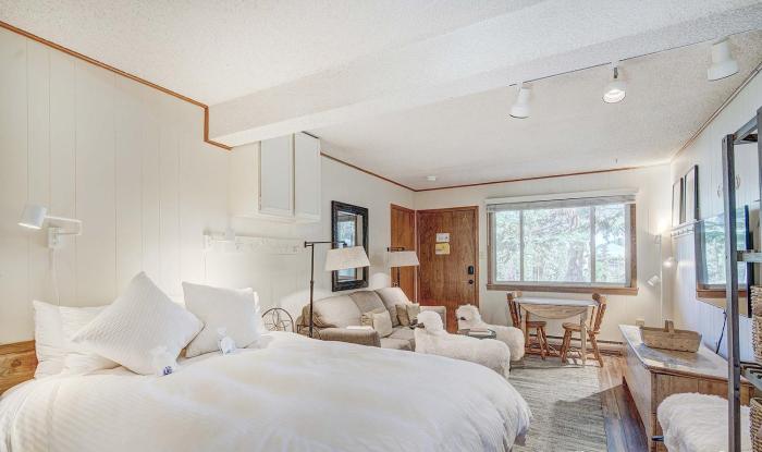 Park Meadows 3A by Ski Country Resorts