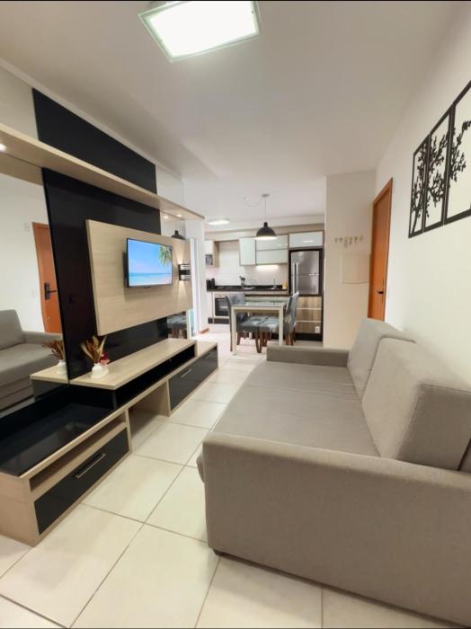 Apartamento 200m praia , Piscina e churrasqueira