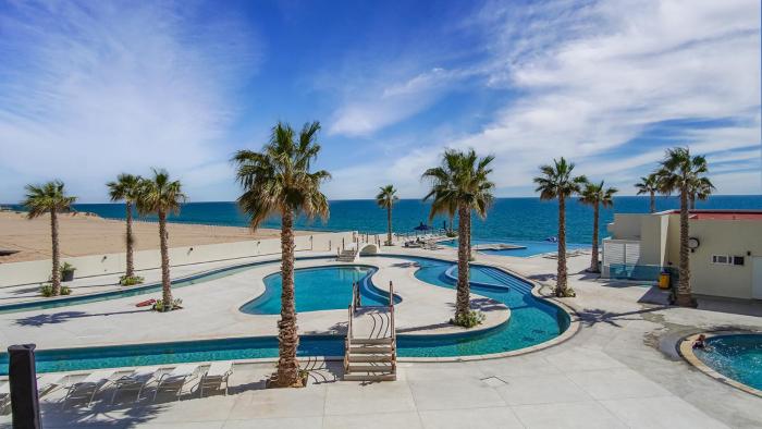 Breathtaking 2 bedroom condominium (E205)