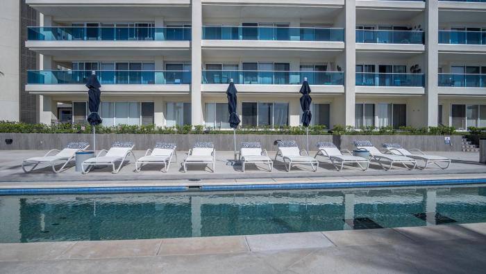 Splash in The New Lazy RiverStay in Modern Luxury Encantame Viento 303